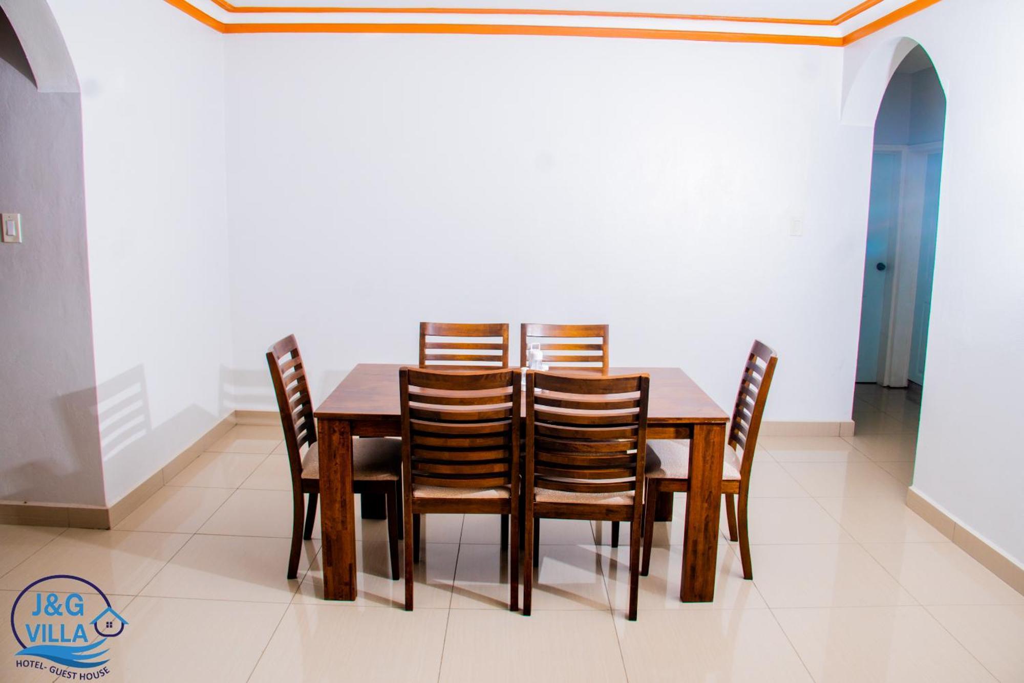 J&G Villa Hotel Cap-Haitien Exterior photo